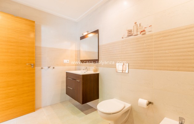 Herverkoop - Villa - Moraira - Benimeit