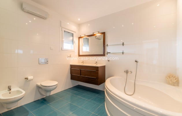 Herverkoop - Villa - Moraira - Benimeit