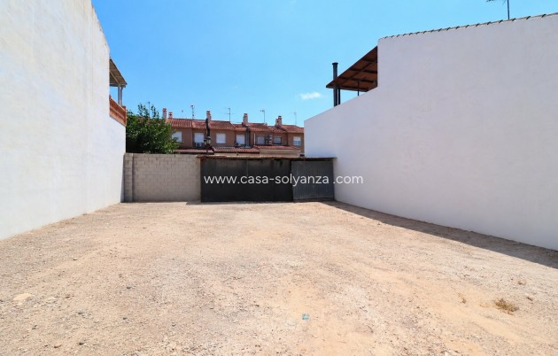 Herverkoop - Land - Formentera del Segura - Formentera - Village