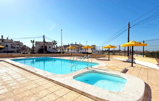 Resale - Bungalow - Torrevieja - Torreblanca