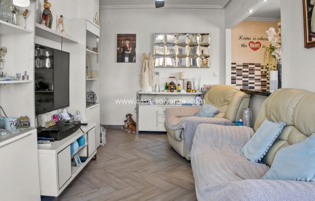 Reventa - Apartamento / piso - Algorfa