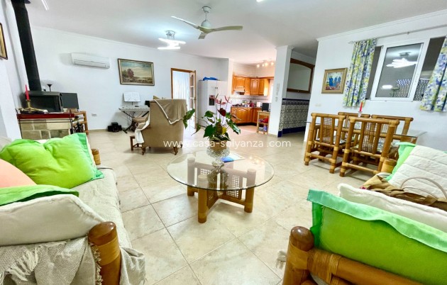 Herverkoop - Villa - Daya Nueva - Costa Blanca