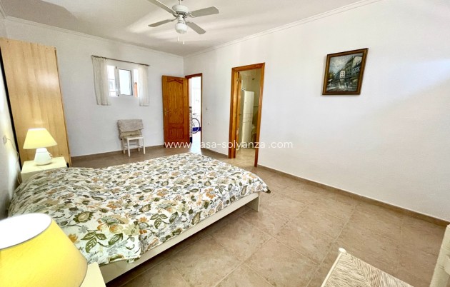 Herverkoop - Villa - Daya Nueva - Costa Blanca