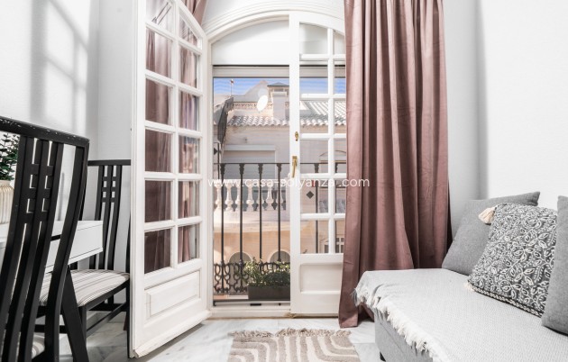 Herverkoop - Appartement / flat - Torrevieja - Costa Blanca
