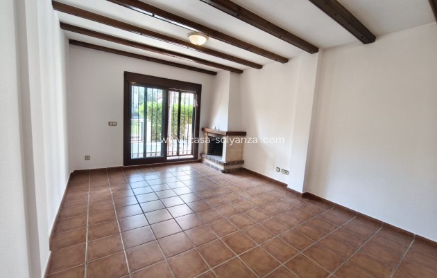 Resale - Townhouse - La Finca Golf - Inland