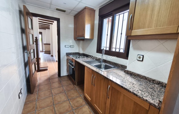 Resale - Townhouse - La Finca Golf - Inland