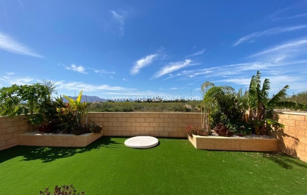 Resale - Country Property/Finca - Albatera - Inland