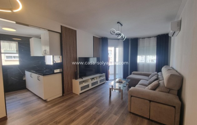 Herverkoop - Appartement / flat - Torrevieja - Estacion Autobuses