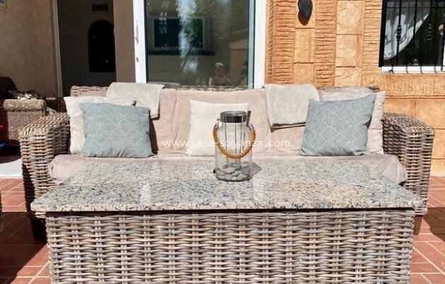 Resale - Country Property/Finca - Albatera - Inland