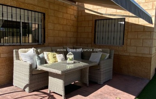 Resale - Country Property/Finca - Albatera - Inland