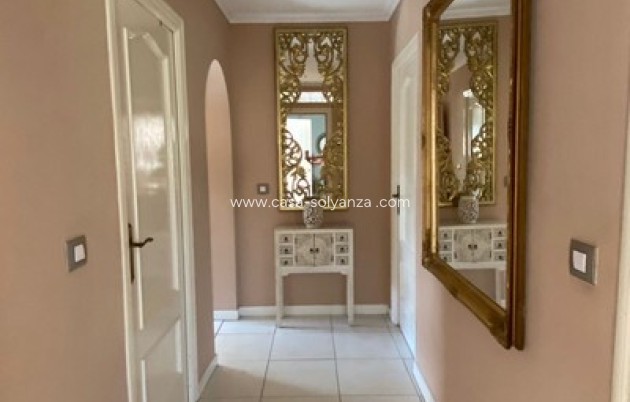 Resale - Country Property/Finca - Albatera - Inland
