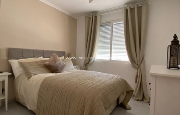 Resale - Country Property/Finca - Albatera - Inland