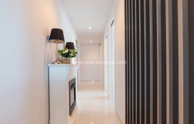 Reventa - Apartamento / piso - Playa Flamenca - Costa Blanca