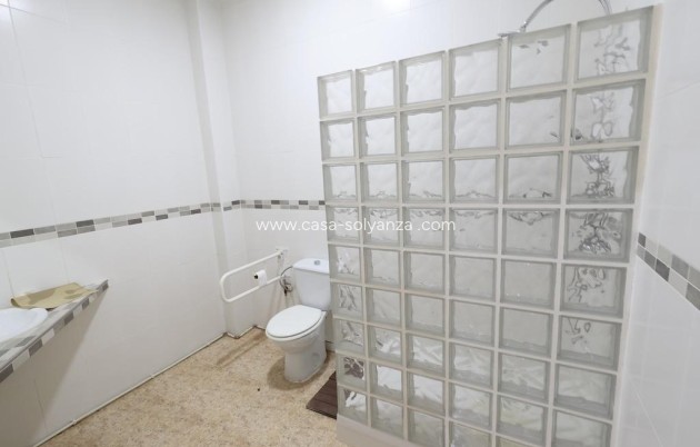 Reventa - Comercial - Torrevieja - Center