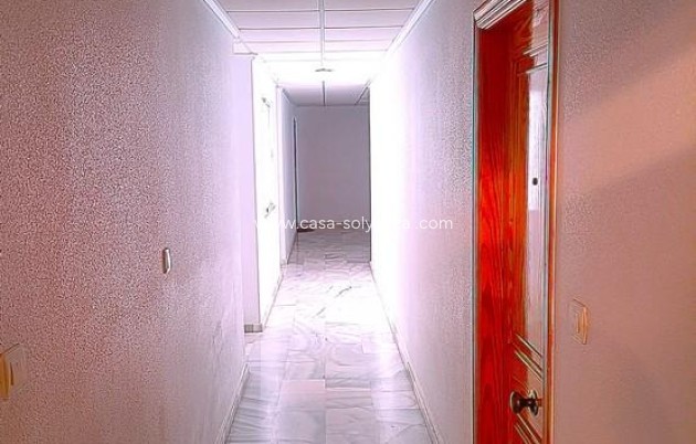Herverkoop - Appartement / flat - Torrevieja - Playa del Cura