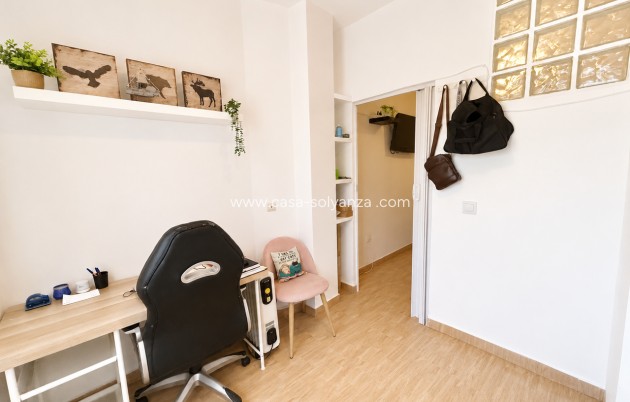 Herverkoop - Appartement / flat - Cabo Roig
