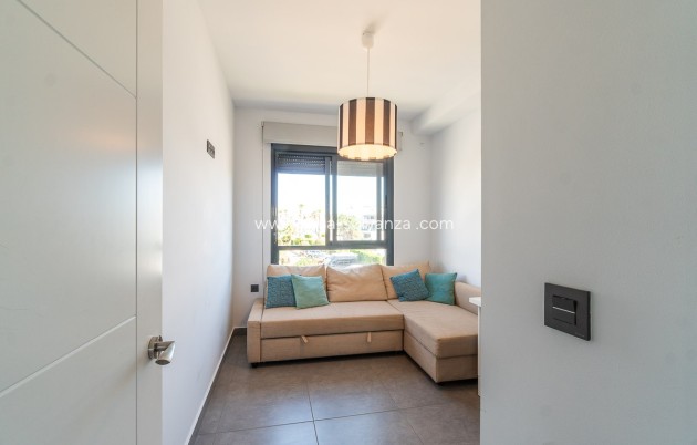 Herverkoop - Appartement / flat - Villamartin - Costa Blanca