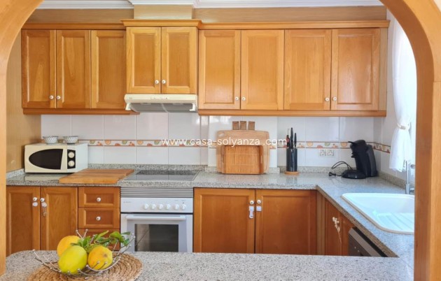 Herverkoop - Villa - Orihuela Costa - Costa Blanca