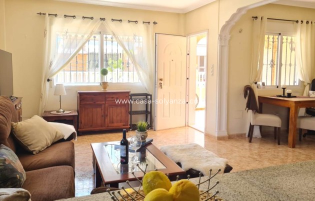 Herverkoop - Villa - Orihuela Costa - Costa Blanca