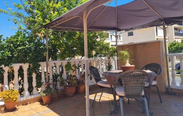Herverkoop - Villa - Orihuela Costa - Costa Blanca