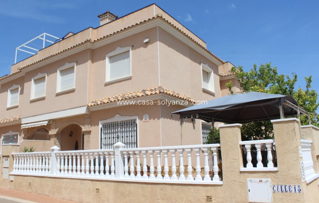 Herverkoop - Villa - Orihuela Costa - Costa Blanca