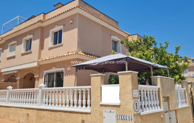 Herverkoop - Villa - Orihuela Costa - Costa Blanca