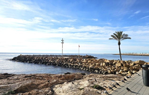 Resale - Apartment / flat - Torrevieja - Center