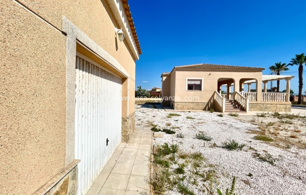 Herverkoop - Villa - Catral - Costa Blanca