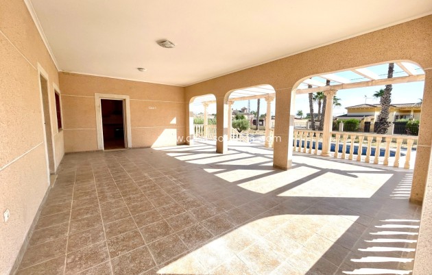 Herverkoop - Villa - Catral - Costa Blanca