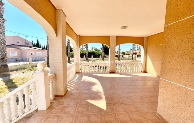 Herverkoop - Villa - Catral - Costa Blanca