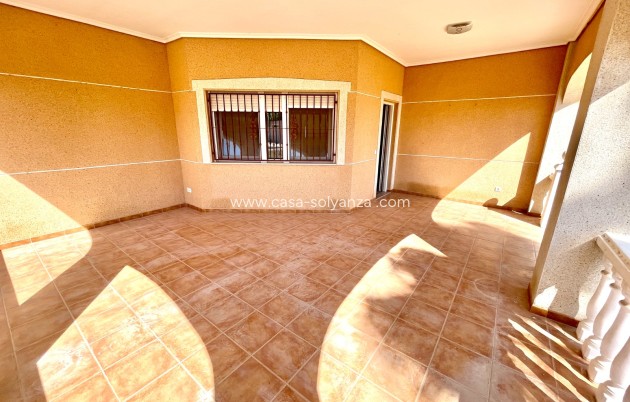 Herverkoop - Villa - Catral - Costa Blanca