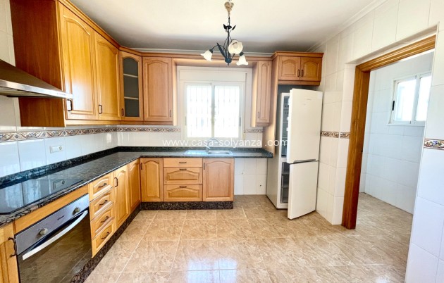 Herverkoop - Villa - Catral - Costa Blanca