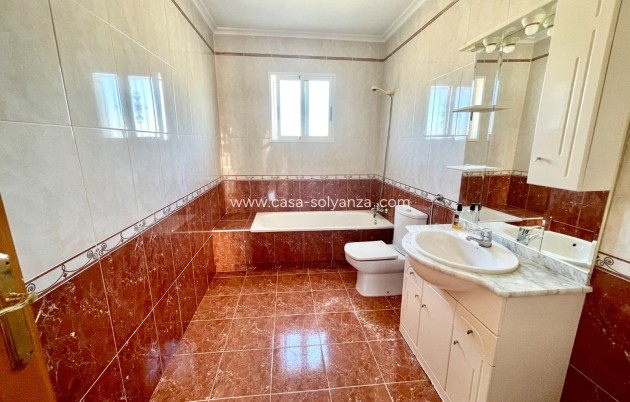 Herverkoop - Villa - Catral - Costa Blanca