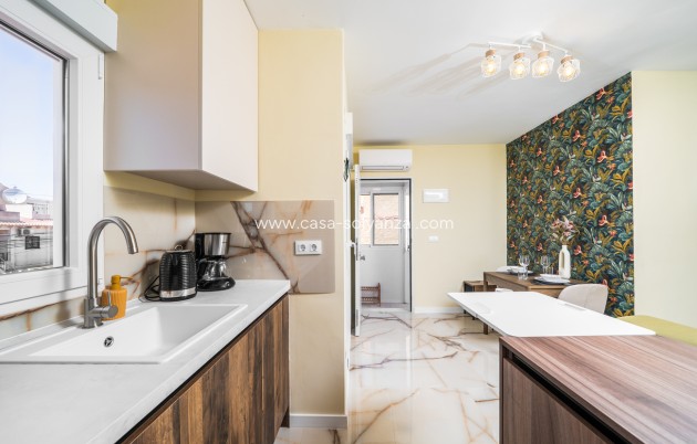 Herverkoop - Appartement / flat - Torrevieja - El chaparral