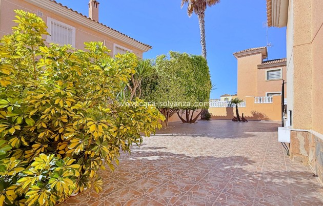 Herverkoop - Villa - Orihuela - Inland