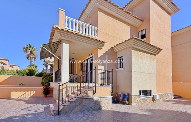 Herverkoop - Villa - Orihuela - Inland