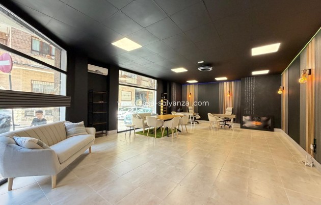 Herverkoop - Reclame - Torrevieja - Playa de los Locos