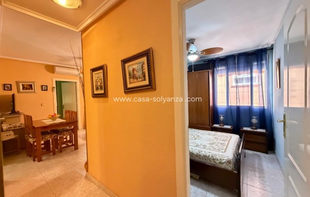 Herverkoop - Appartement / flat - Torrevieja - Playa del Cura