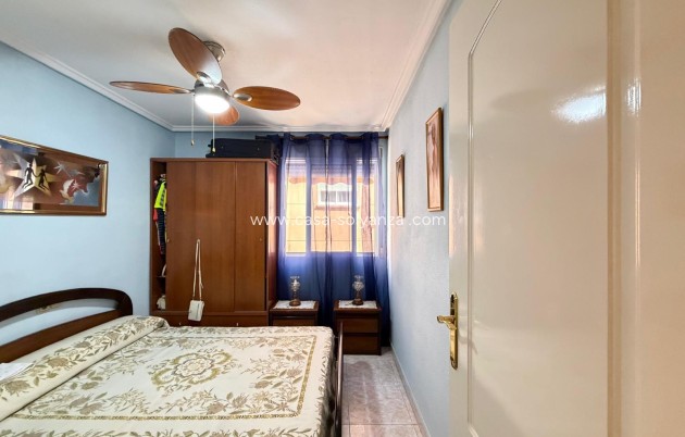 Herverkoop - Appartement / flat - Torrevieja - Playa del Cura