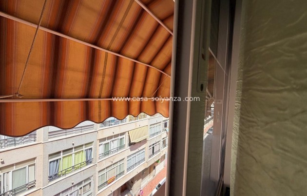 Herverkoop - Appartement / flat - Torrevieja - Playa del Cura