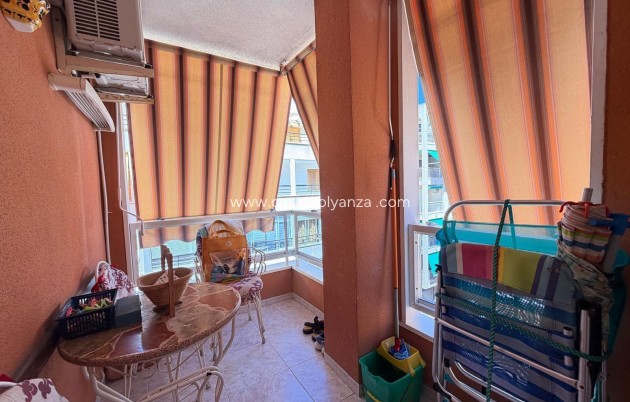Herverkoop - Appartement / flat - Torrevieja - Playa del Cura