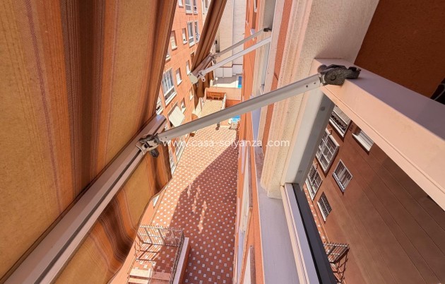 Herverkoop - Appartement / flat - Torrevieja - Playa del Cura