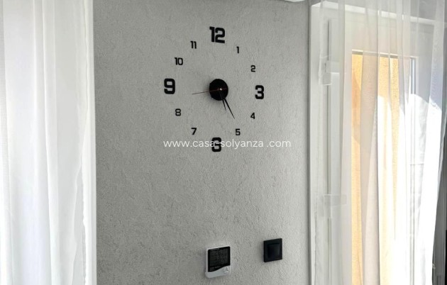 Herverkoop - Appartement / flat - Torrevieja - Carrefour