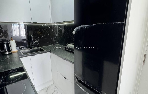 Herverkoop - Appartement / flat - Torrevieja - Carrefour
