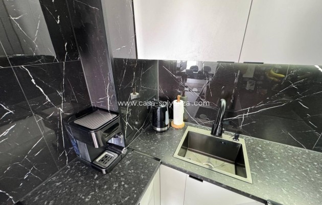 Herverkoop - Appartement / flat - Torrevieja - Carrefour