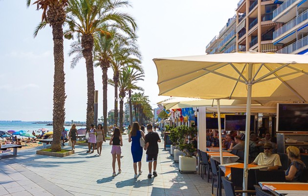 Herverkoop - Appartement / flat - Torrevieja - Estacion Autobuses
