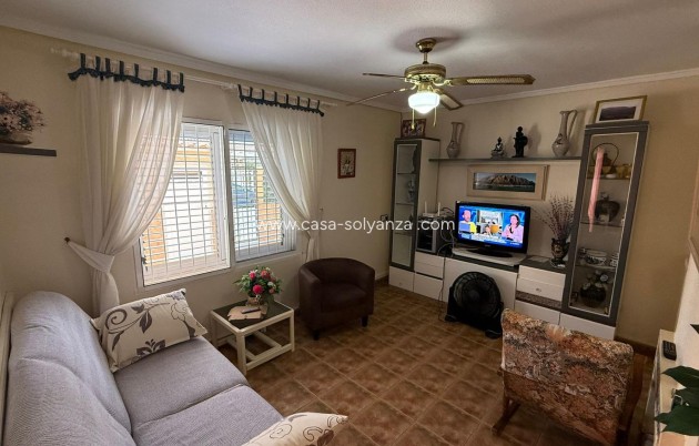 Herverkoop - Appartement / flat - Torrevieja - Los Frutales