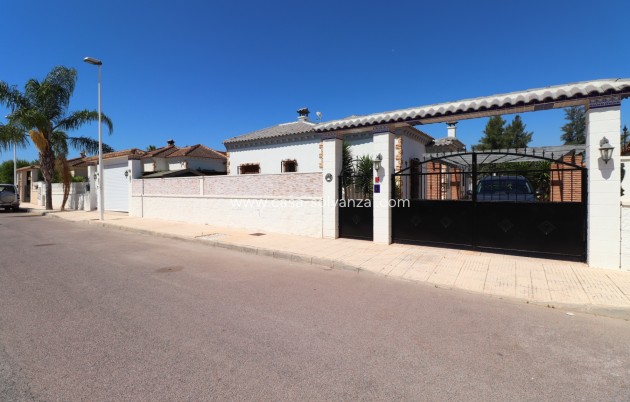 Herverkoop - Villa - Formentera del Segura - Fincas de La Vega