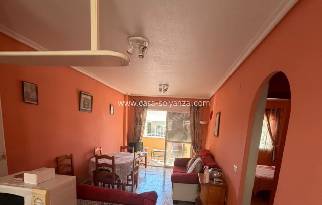 Resale - Apartment / flat - Torrevieja - Costa Blanca