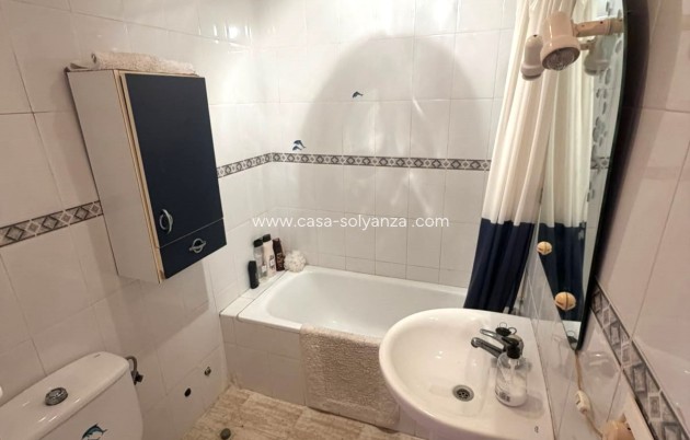 Resale - Apartment / flat - Torrevieja - Costa Blanca